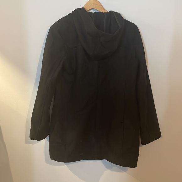 Black wool Banana Republic pea coat - Picture 5 of 6